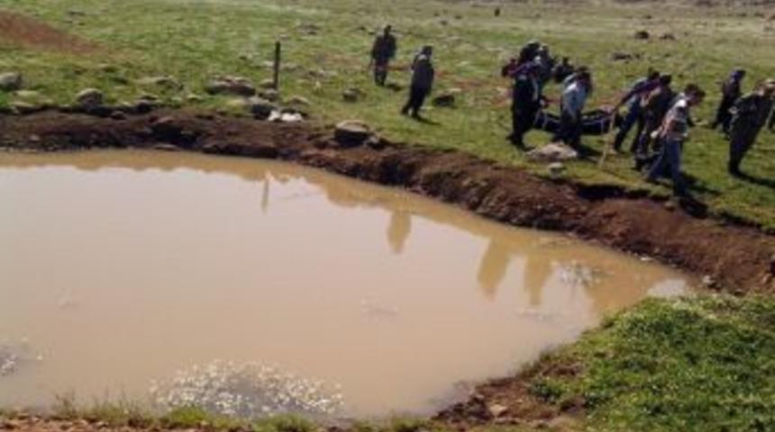 G&ouml;lete Giren &Ccedil;ocuk Boğularak Hayatını Kaybetti