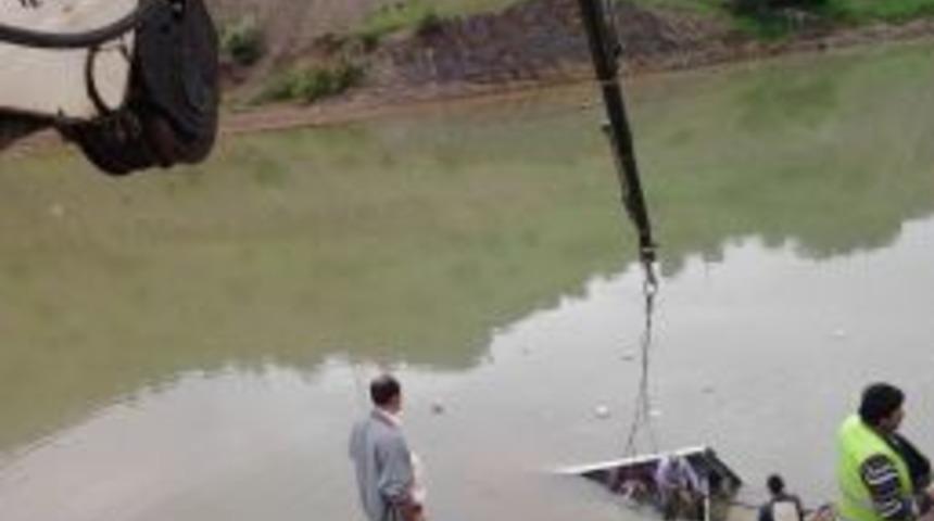 Yahyalı&rsquo;daki Kaza: &Ouml;l&uuml; Sayısı 8, Yaralı Sayısı 24