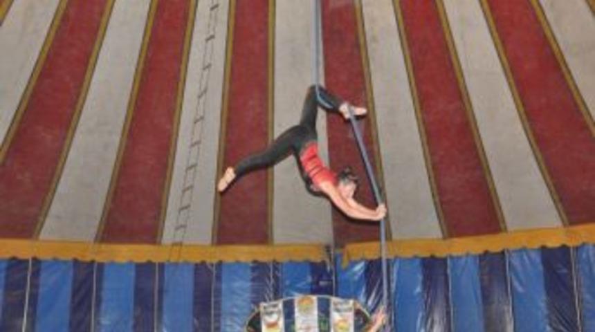 Kızıltepe'de Atlas Sirki A&ccedil;ıldı