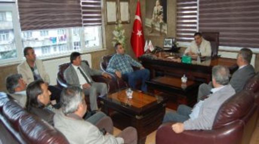 Tatvan&rsquo;dan Milletvekili Kesimoğlu&rsquo;na B&uuml;y&uuml;k Tepki