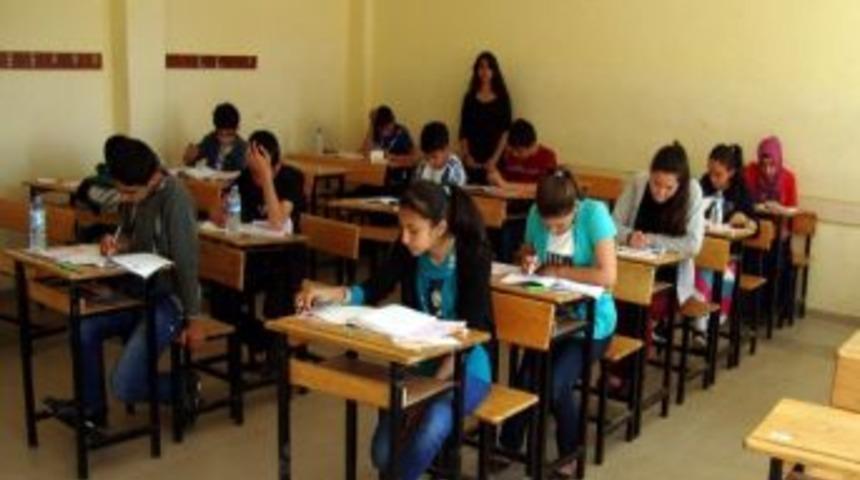 Fen Bilimleri Bilgi Yarışması Sonu&ccedil;landı