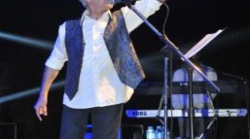 Başkan Tatı, 1 Mayıs&rsquo;ı Halk İle Kutladı