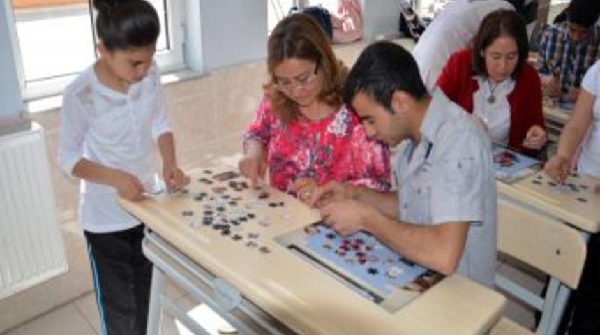 Veliler Puzzle Yarışmasında Buluştu