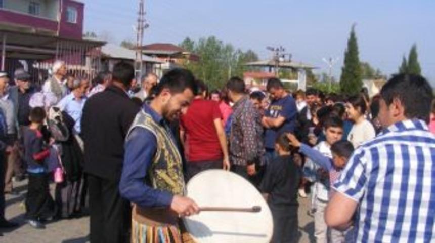 G&ouml;k&ccedil;e&rsquo;de Coşkulu Karşılama