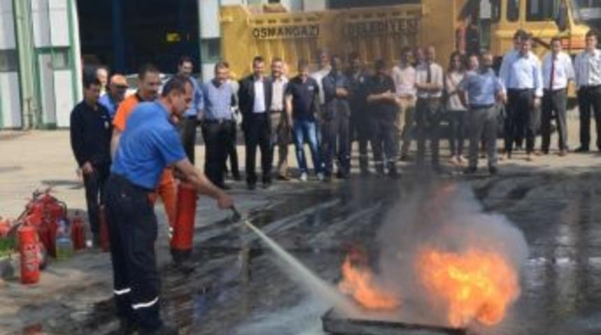 Belediye Personeline Yangın Eğitimi