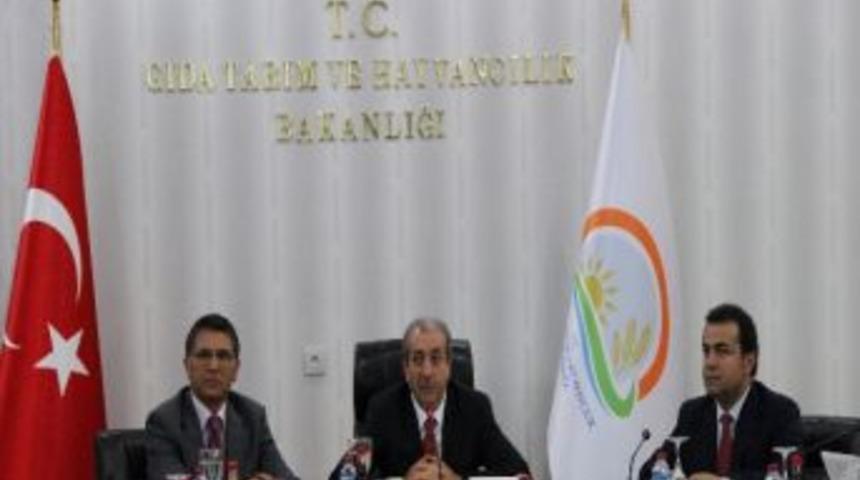 Bakan Eker'den "takviye Edici &Uuml;r&uuml;n" A&ccedil;ıklaması