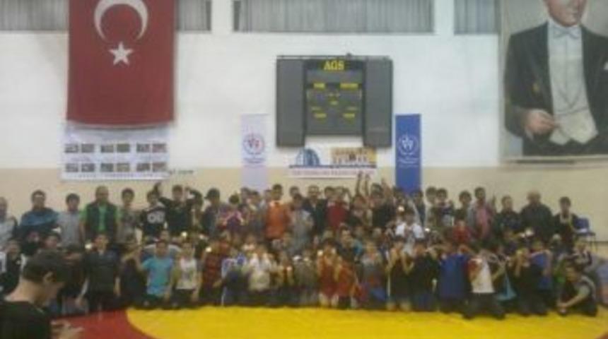 Yalova'da G&uuml;reşe İlgi Artıyor