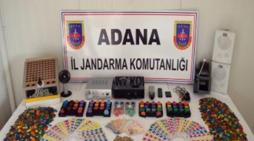Adana'da Kumar Operasyonunda 102 Su&ccedil;&uuml;st&uuml; Yakalandı
