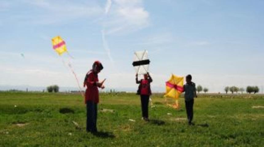 İşitme Engelliler U&ccedil;urtma U&ccedil;urdu