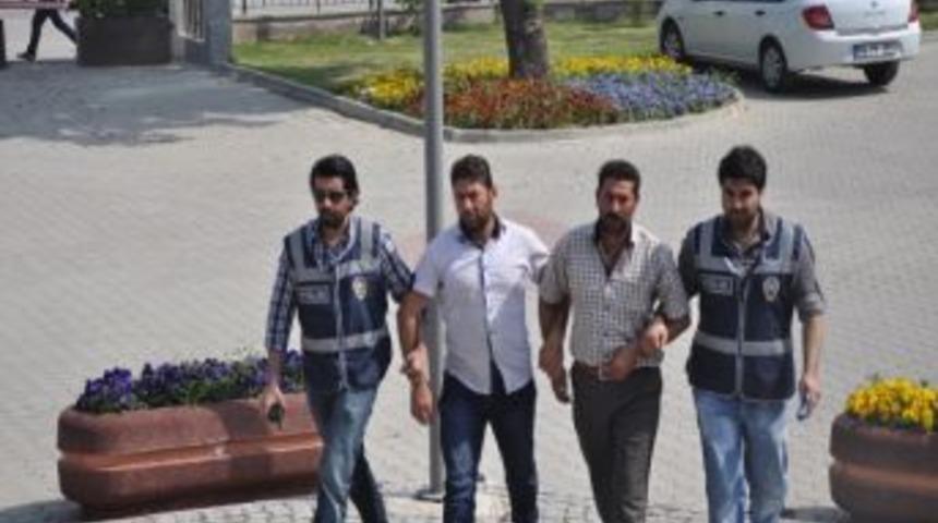 Tır'la Sigara Ka&ccedil;ak&ccedil;ılığı