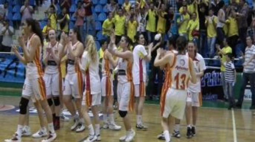 Tkb2l 2’nci Tur Son Maçında Edirnespor, Grup Lideri Altay Konak Belediyesi’ni Müsafir Edecek