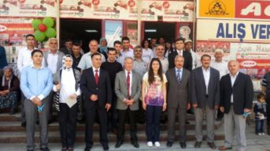 Dinar&rsquo;da Esnaftan Bahar Şenliği