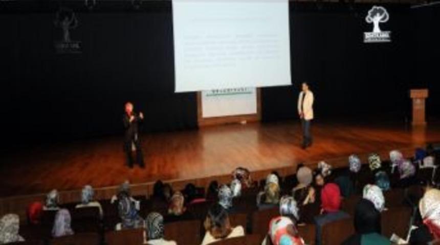 Şehitkamil Belediyesi Aile Okulu Seminerleri Yoğun Katılımla Devam Ediyor