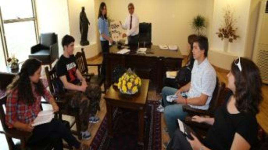 &ldquo;naylon Poşete Hayır&rdquo; Kampanyası İmzaları Başkan &Uuml;lg&uuml;r&rsquo;de