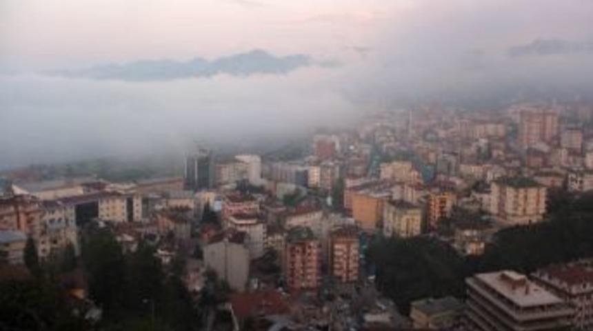 Rize&rsquo;de Sis Manzarası