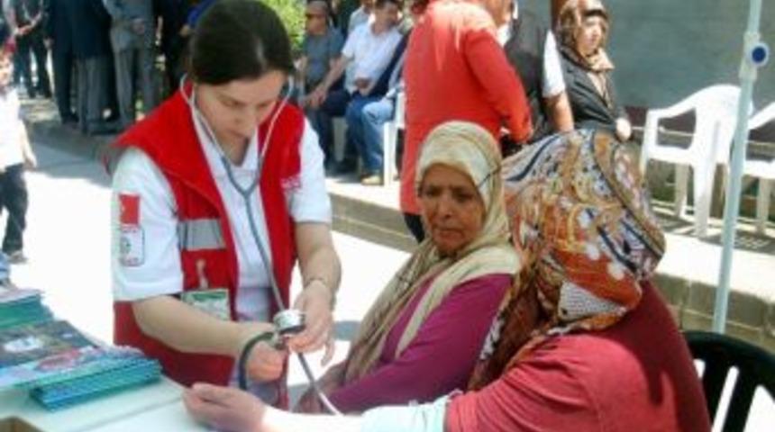 Giresun Belediyesi Gezici Sağlık Merkezi Otob&uuml;s&uuml; Sağlık Hizmetini Vatandaşın Ayağına G&ouml;t&uuml;r&uuml;yor