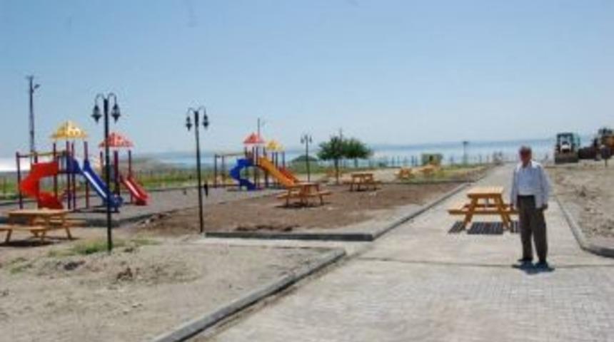 Samsat&rsquo;ta K&uuml;&ccedil;&uuml;k Hasan Ziyareti &Ccedil;evre D&uuml;zenlemesi Yapılıyor