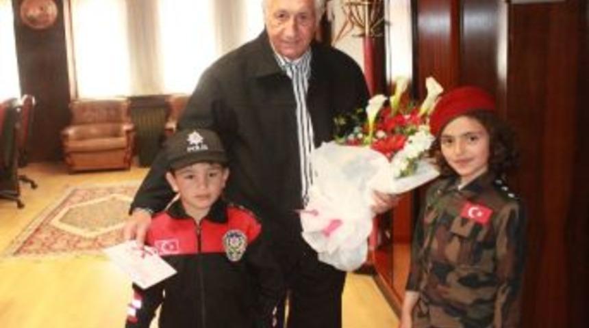 Minik Trafik&ccedil;ilerden Dede&rsquo;ye Ziyaret