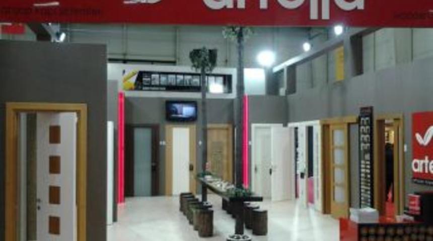 Artella'dan &Ccedil;ift Tarafa A&ccedil;ılan I&ccedil; Mekan Kapıları