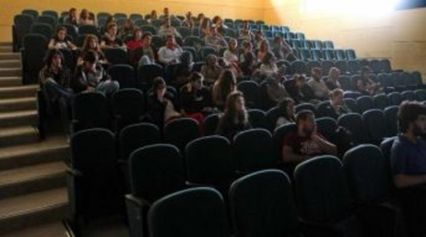 Sa&uuml;&rsquo;de Akbank Kısa Film Festivali Film G&ouml;sterimi D&uuml;zenlendi