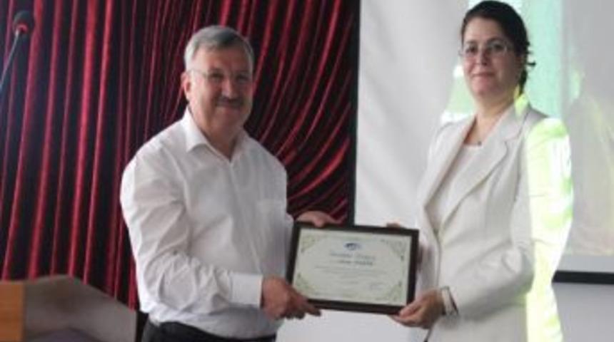 Kimse Yok Mu Derneği G&ouml;n&uuml;ll&uuml;leri Afrika&rsquo;nın Yetimlerin Anne Babası Oluyor