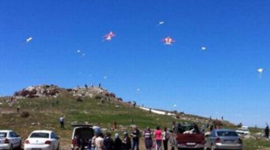 Bozdağ&rsquo;da U&ccedil;urtma Şenliği D&uuml;zenlendi