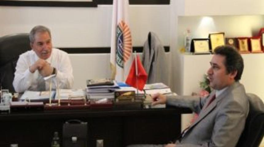 M&uuml;ft&uuml; &Ouml;zt&uuml;rk&rsquo;ten Demirtaş&rsquo;a Ziyaret