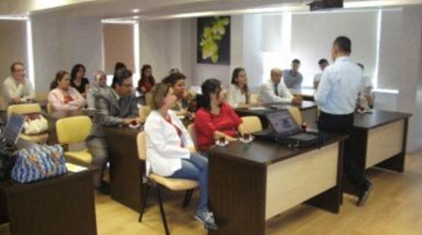 Evlenecek &Ccedil;iftlere Eğitim Verildi