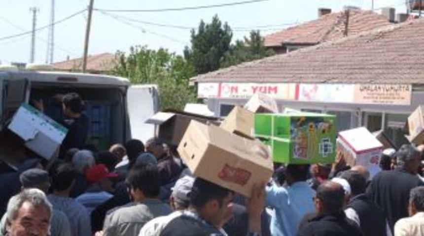 Bu Da Hindi Civcivi Izdihamı