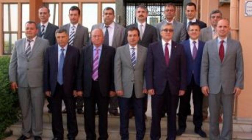 Sezgin G&uuml;ven Tazeledi