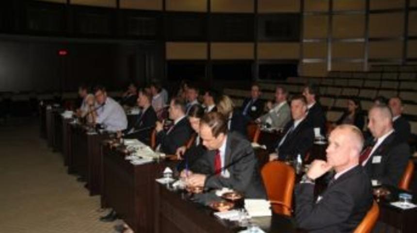 G&uuml;zelbey, Gaziantep&rsquo;in Tarihini Ve Turizmini Almanlara Anlattı