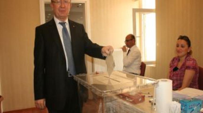 Beypazarı Ticaret Odası'nda &Ccedil;alışkan Yeniden Başkan