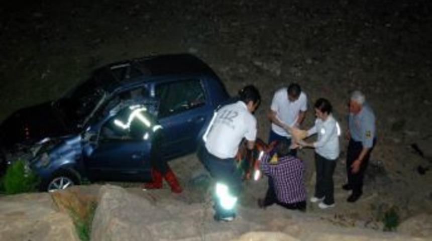 Rize&rsquo;den Aldığı Otomobil İle Ordu&rsquo;da Kaza Yaptı