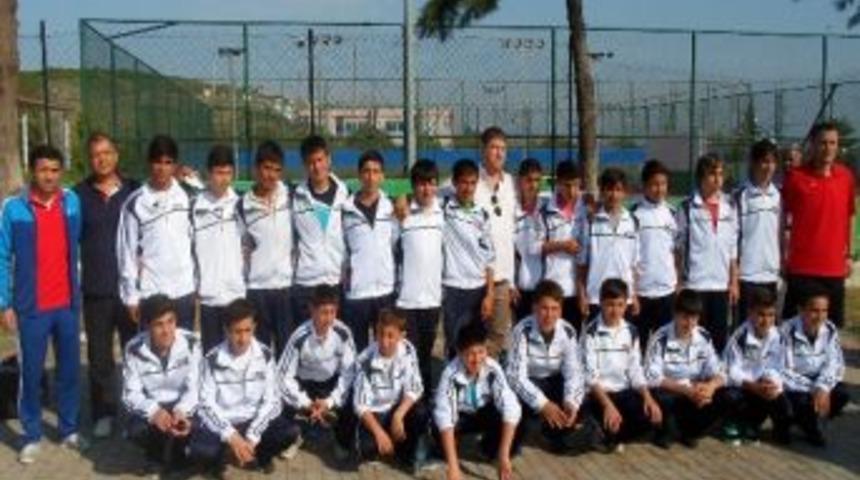 T&uuml;rkiye Şampiyonası&rsquo;nda Aliağaspor U14 Fırtınası
