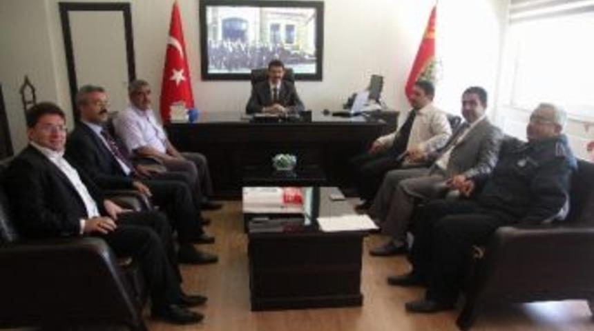 Memur-sen&rsquo;den Emniyet M&uuml;d&uuml;r&uuml; Akpınar&rsquo;a Ziyaret