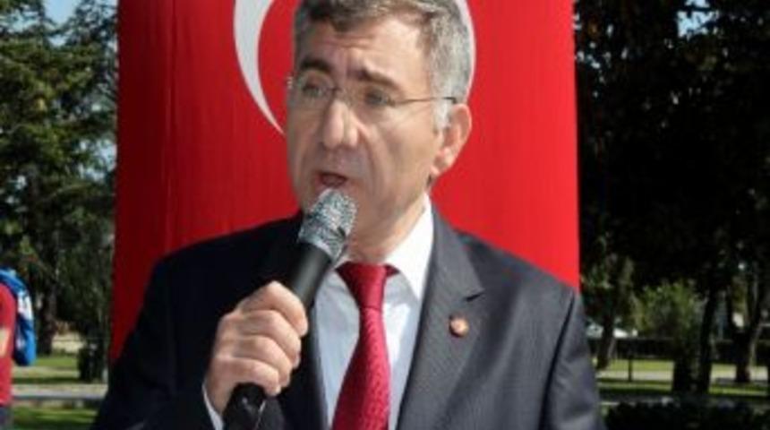 3 Mayıs T&uuml;rk&ccedil;&uuml;l&uuml;k G&uuml;n&uuml;