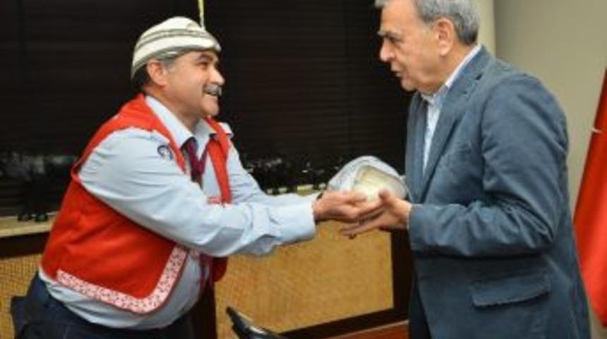 Başkan Kocaoğlu'ndan İzci Selamı