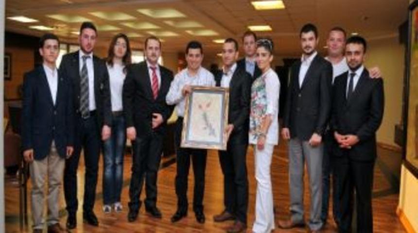 Başkan T&uuml;t&uuml;nc&uuml;&rsquo;ye Ziyaret