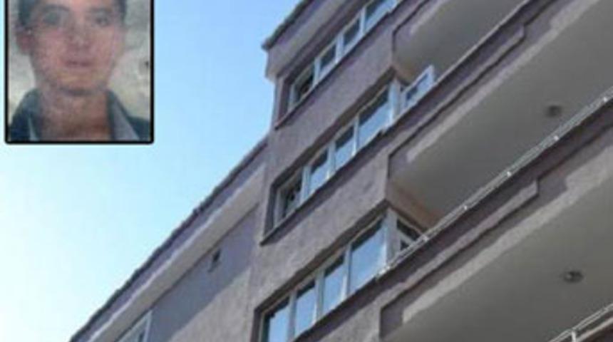 Cam takarken 4. kattan d&uuml;şt&uuml;