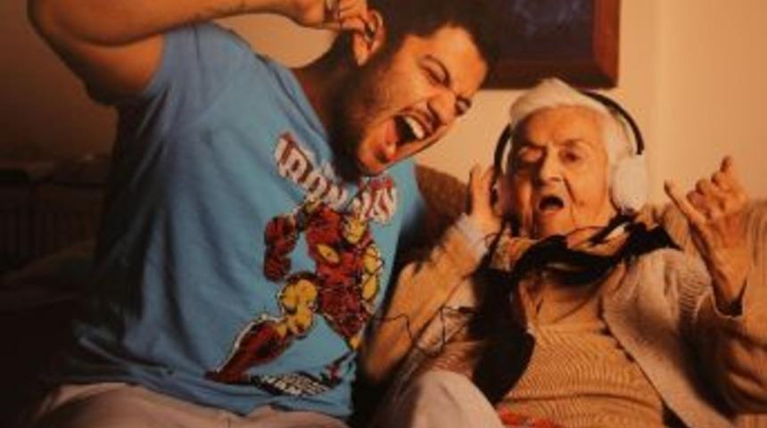 &lsquo;eyvah! Anneannem Ergen Mi Oluyor?&rsquo; Sergisi A&ccedil;ıldı