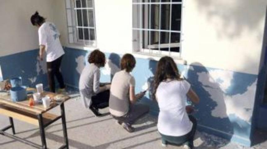 &Uuml;niversite &Ouml;ğrencileri Ilkokulu Boyadı