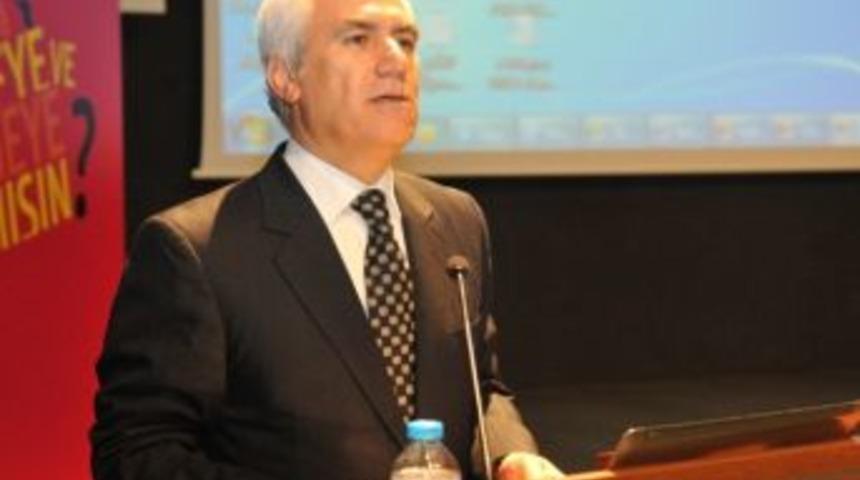 &Ouml;ğrenciler Y&uuml;ksek &Ouml;ğretim Forumunda Buluştu