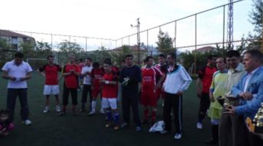 Meb Personelleri Halı Saha Futbol Turnuvası Sona Erdi