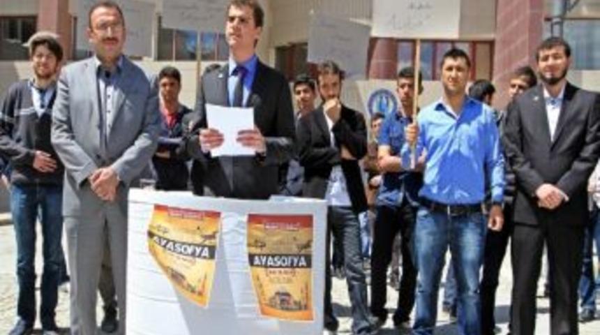 Bayburt &Uuml;niversitesi &Ouml;ğrencilerinden Ayasofya İ&ccedil;in İmza Kampanyası