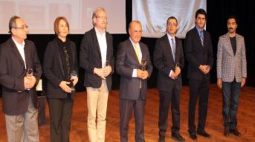 &ldquo;b&uuml;y&uuml;l&uuml; Fener: Gaziantep'te Sinema&rdquo; Belgeseli Seyirciyle Buluştu