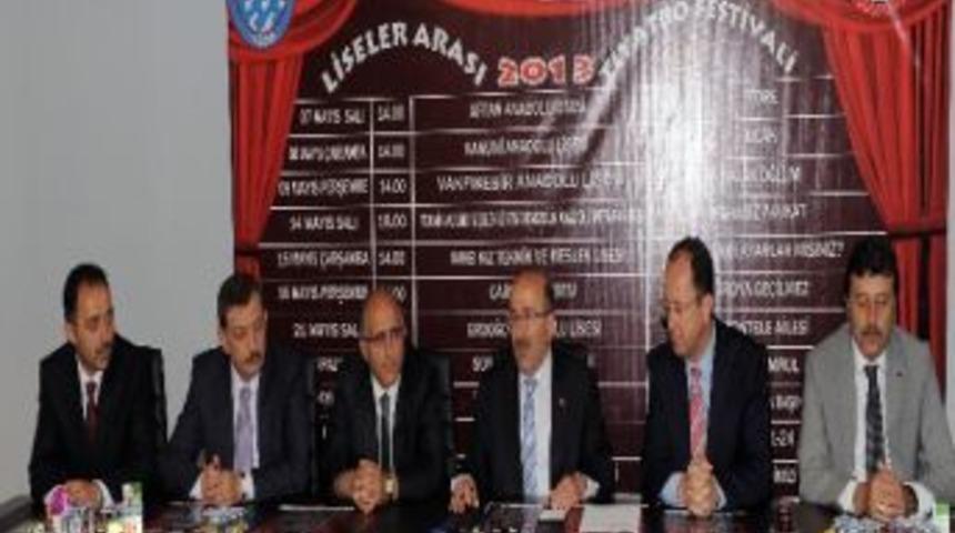 Trabzon Belediyesi'nden 'liselerarası Tiyatro Festivali'