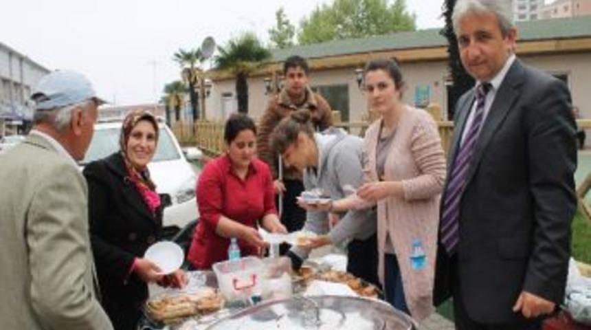 Vali Tevfik Başakar İlk&ouml;ğretim Okulu Velilerinden Kermes