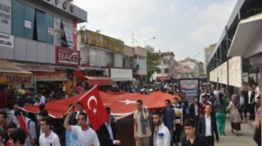 Sakarya&rsquo;da &Uuml;lk&uuml;c&uuml;ler Y&uuml;r&uuml;d&uuml;