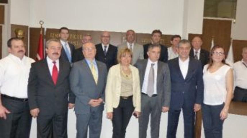 İzmir Ticaret Borsası&rsquo;nda Se&ccedil;im G&uuml;n&uuml;