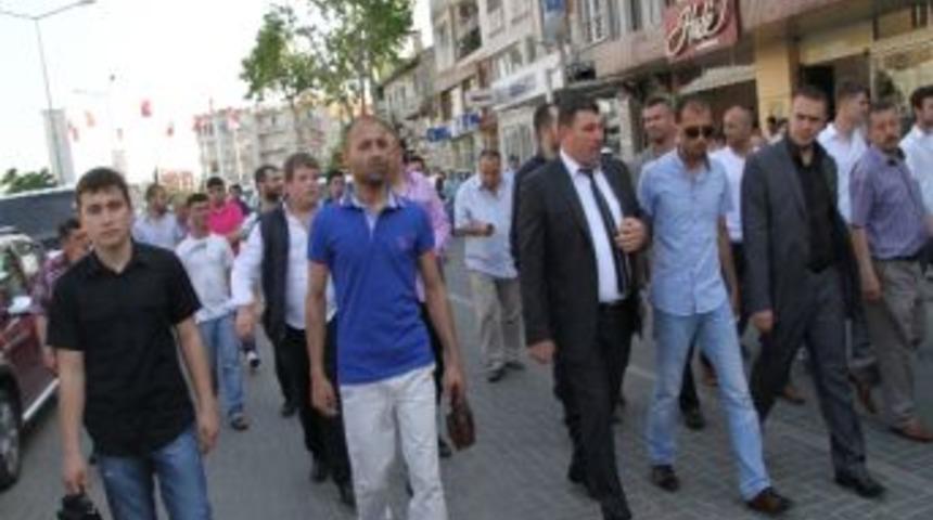 Akhisar&rsquo;da T&uuml;rk&ccedil;&uuml;l&uuml;k G&uuml;n&uuml;'ne Mehteranlı Kutlama